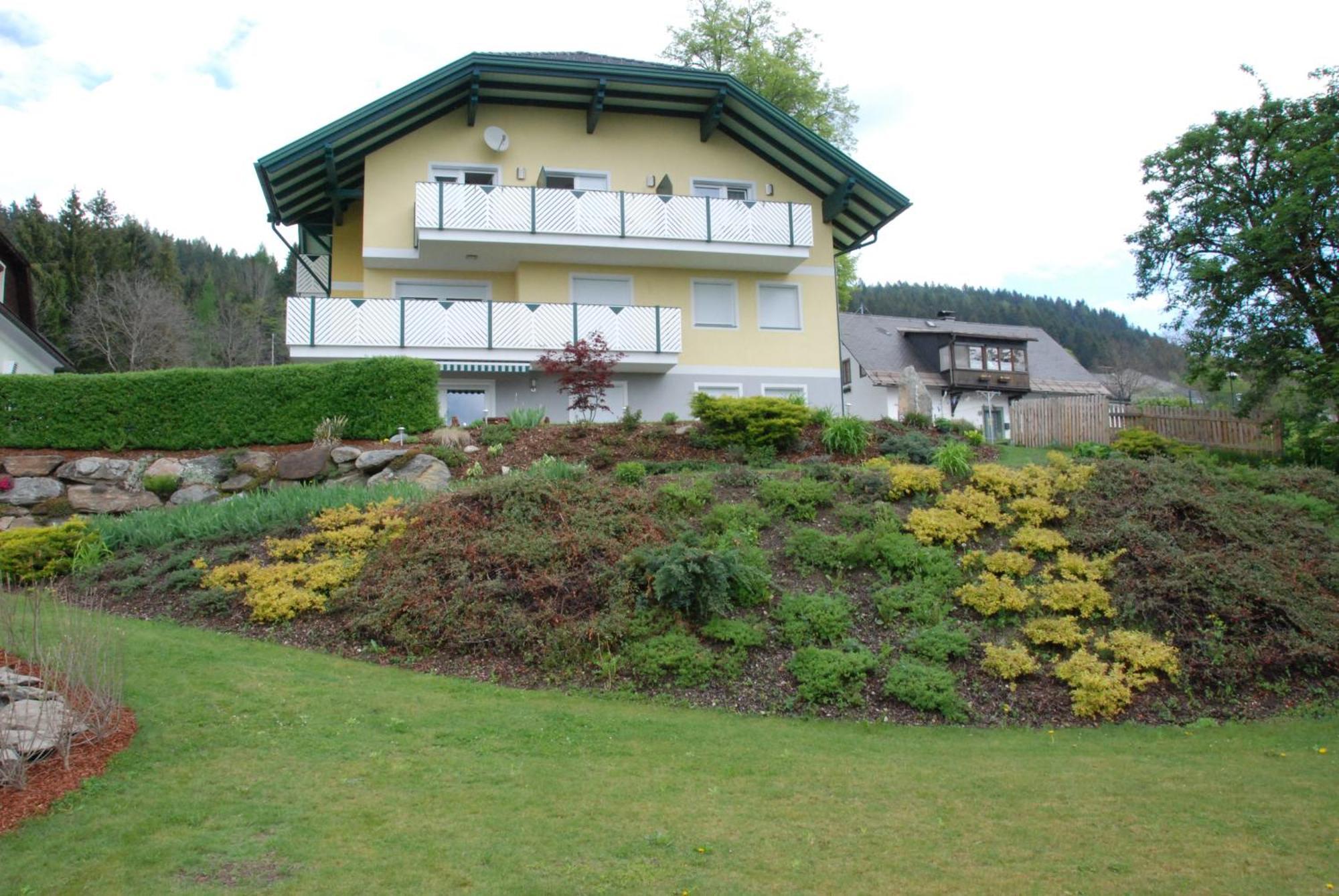 Gaestehaus Groeblacher Köstenberg Dış mekan fotoğraf